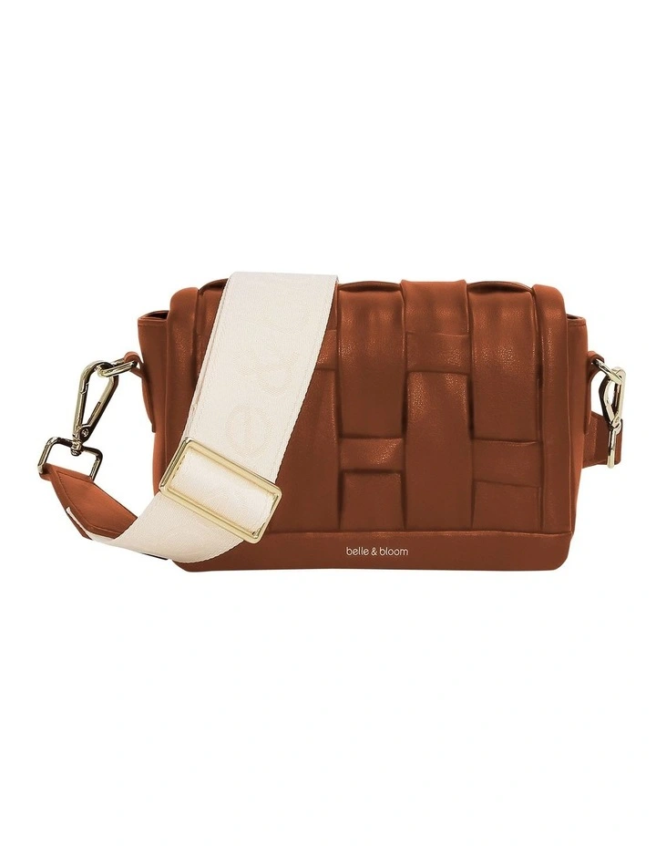 Bad Romance Crossbody Bag in Camel