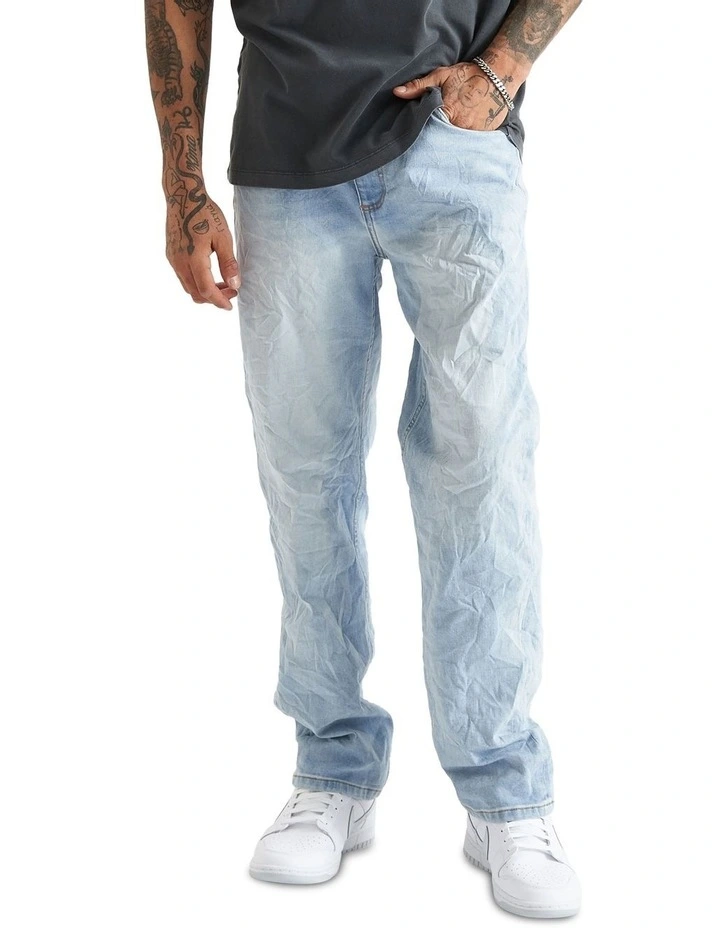Relaxed Fit Jean in Sunbleached Blue