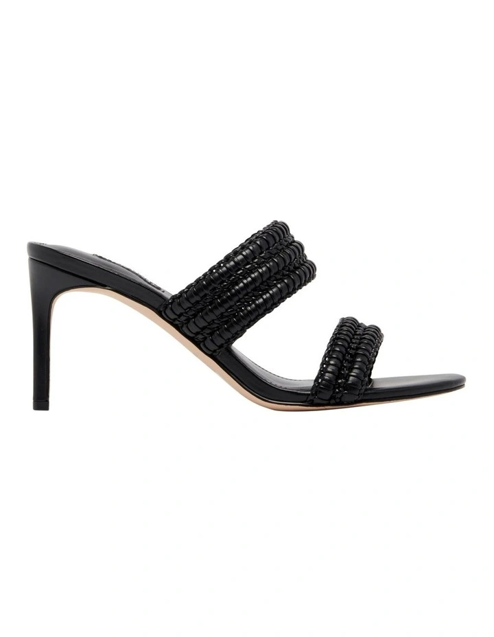 Pause Heeled Sandal in Black