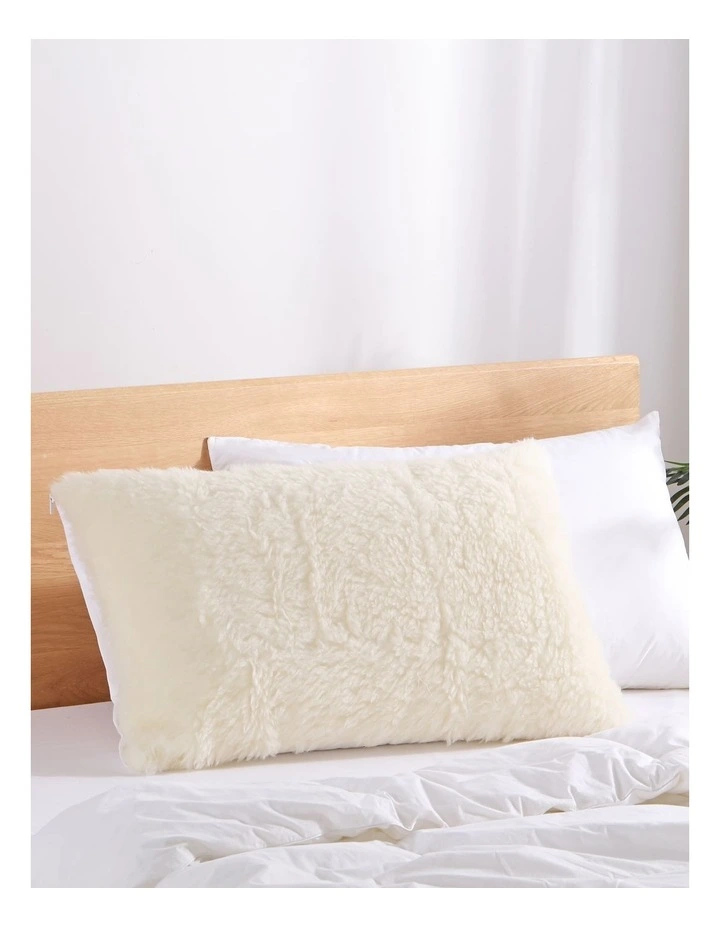 Wool Pillow Protector in Natural