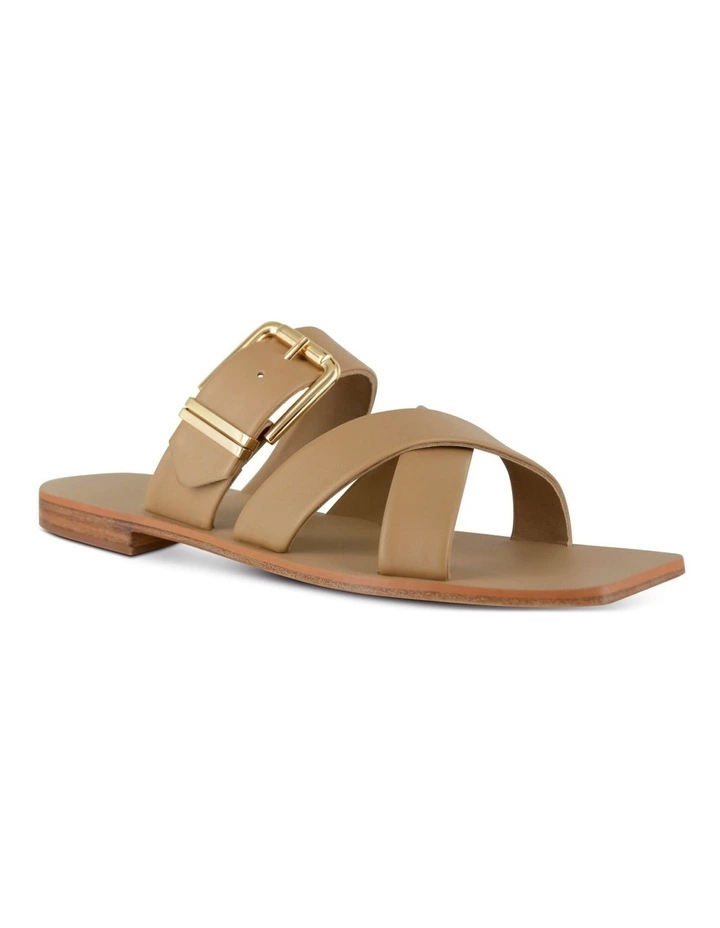 Gwen II Sandal in Camel