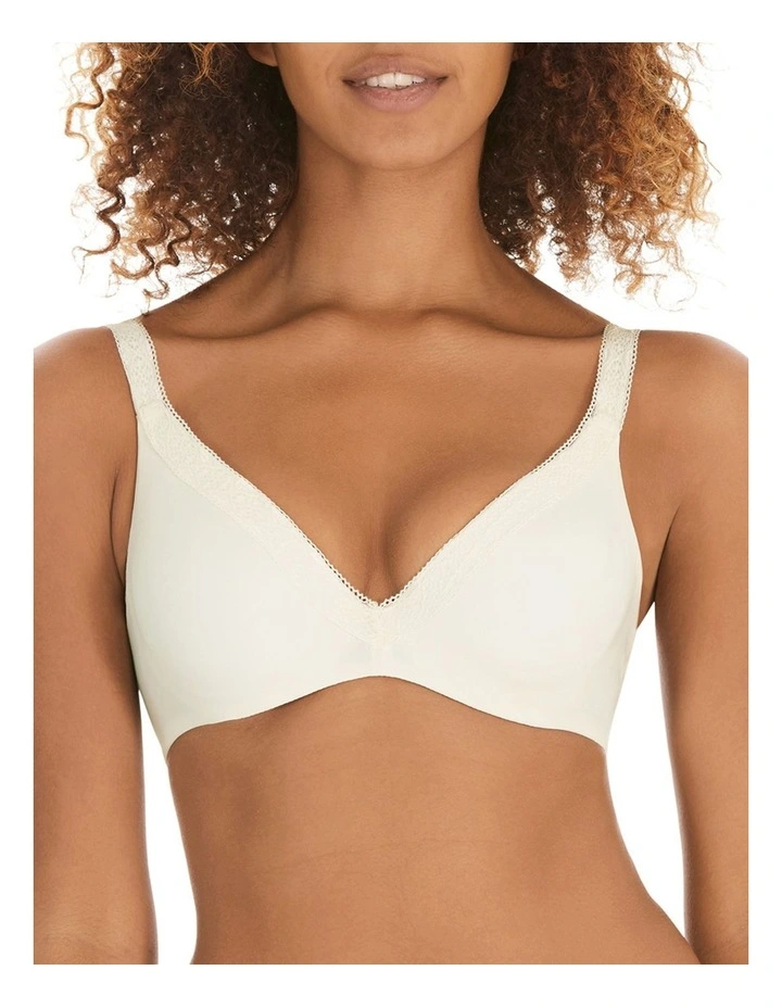 Barely There T-Shirt Bra in Ivory