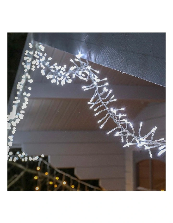 720 LED Cluster Light With Clear Cable in White
