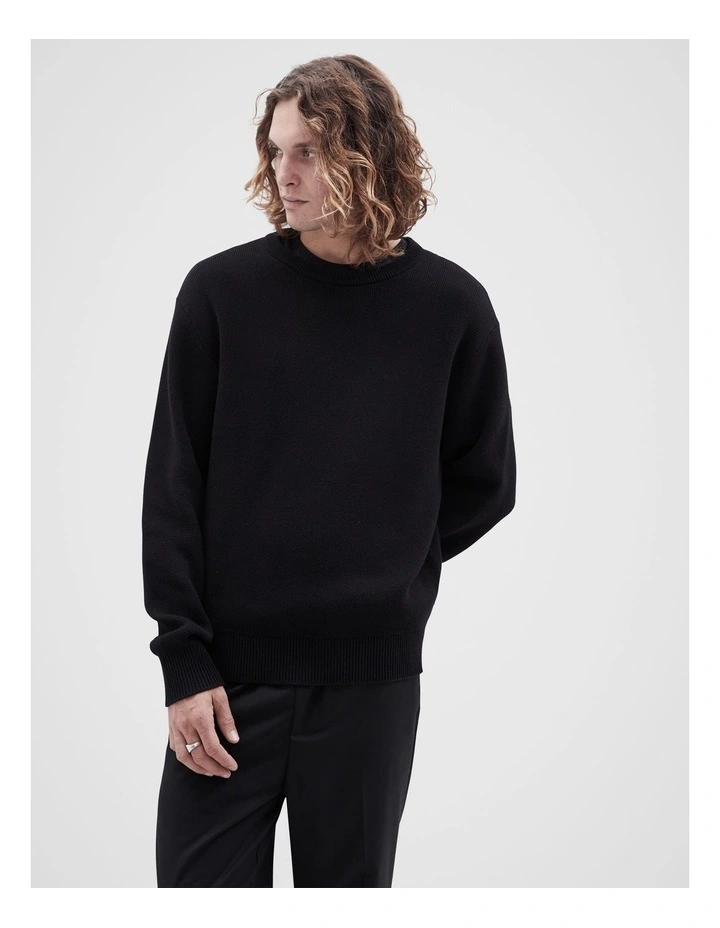 Oversized Knit in Black