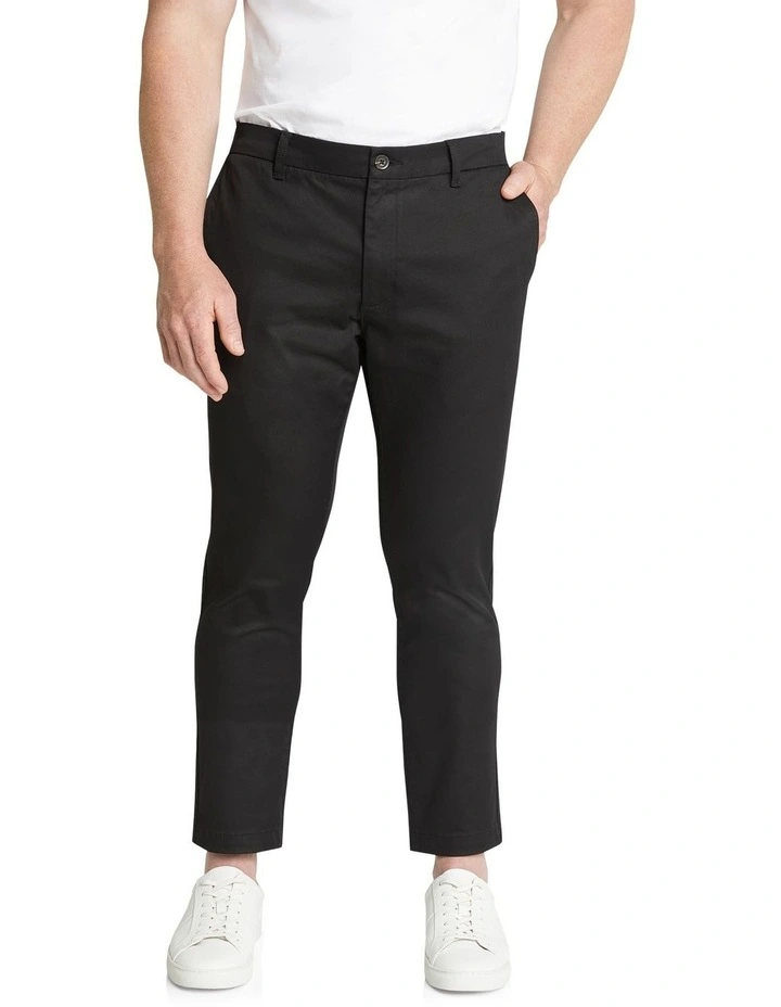 Ledger Stretch Chino in Black