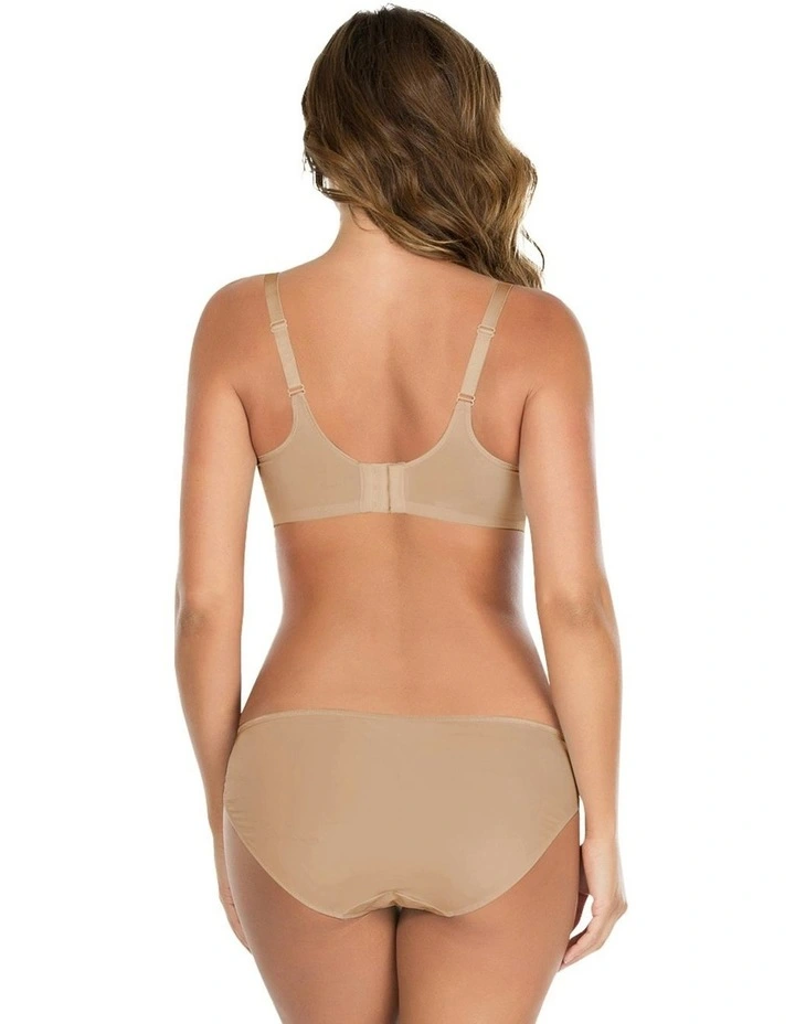 Enora Underwire Minimiser Bra in European Nude