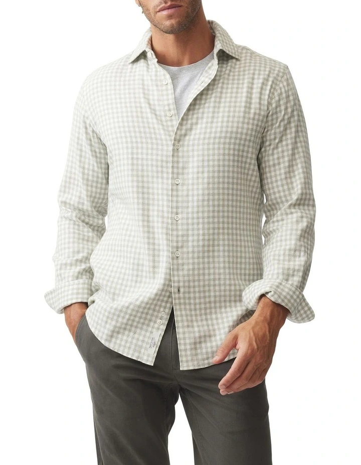Teddington Long Sleeve Sports Fit Shirt in Pistachio