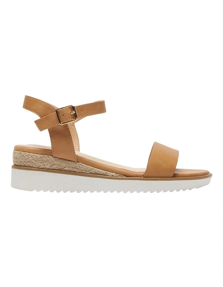 Verona Sandals in Camel Smooth
