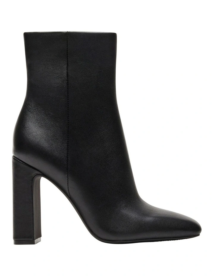 Allison Heeled Booties in Black Leather
