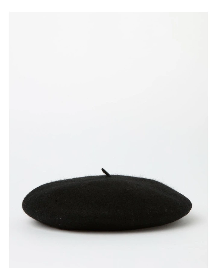 Core Beret Black Winter Hat