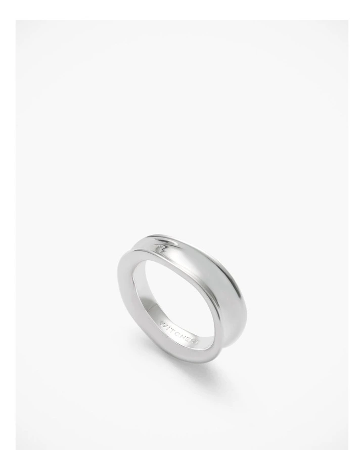 Sculptural Ring in Silver