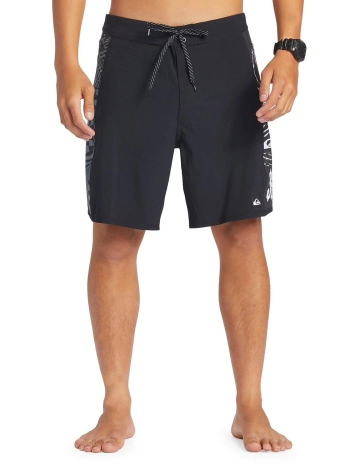 Surfsilk Arch 18 Boardshorts in Black