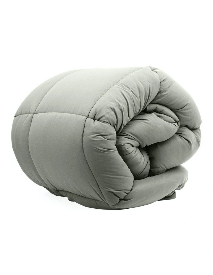 Charcoal Bamboo Quilt 800GSM in Charcoal