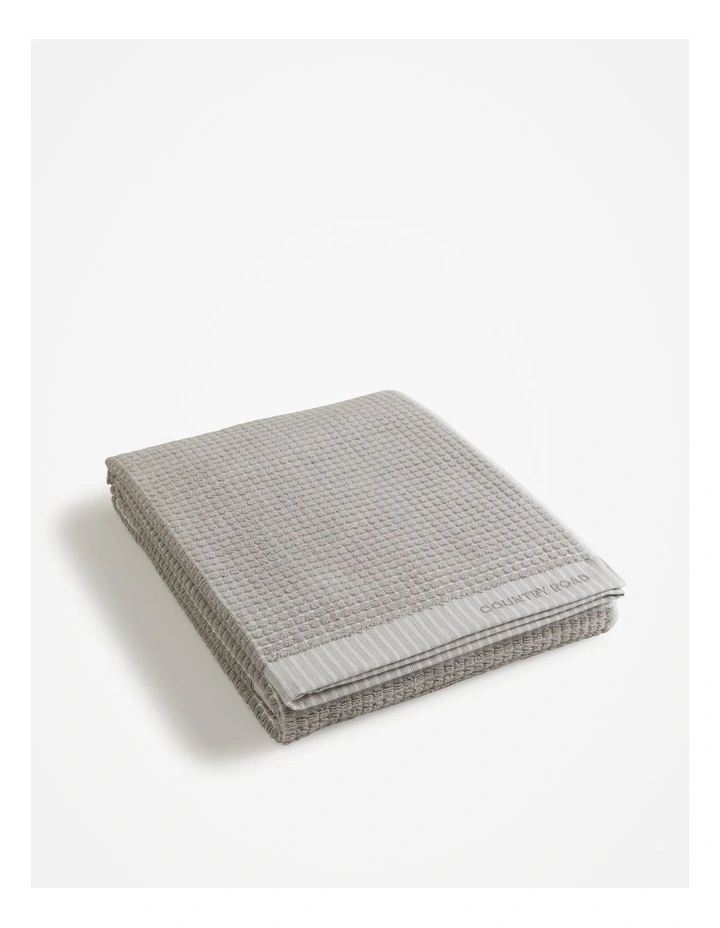 Luma Australian Cotton Bath Sheet in Pale Grey