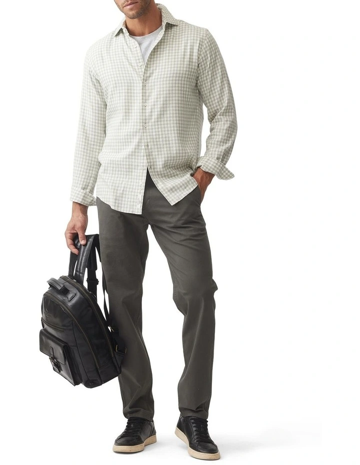 Teddington Long Sleeve Sports Fit Shirt in Pistachio