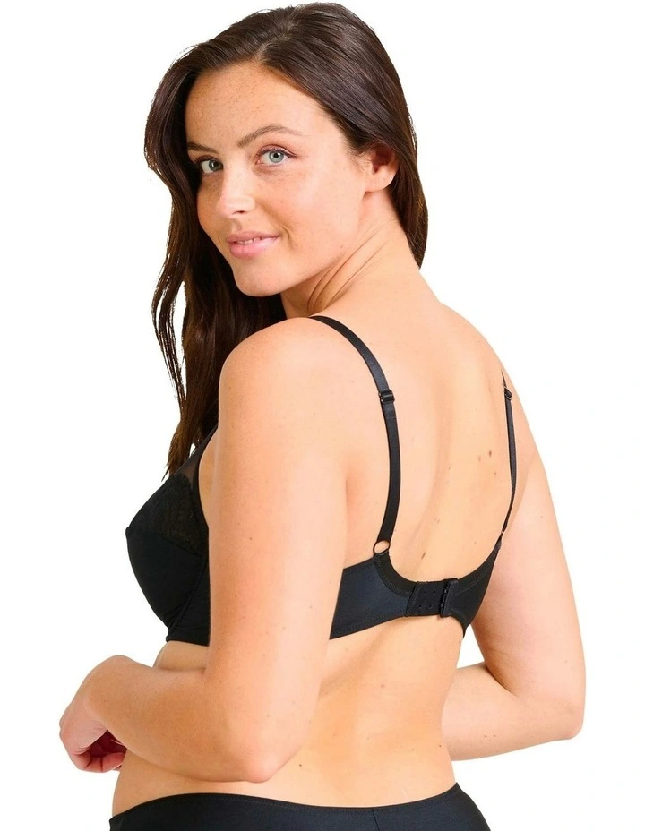 So Feminine Full Cup Wired Bra with Lace in Black