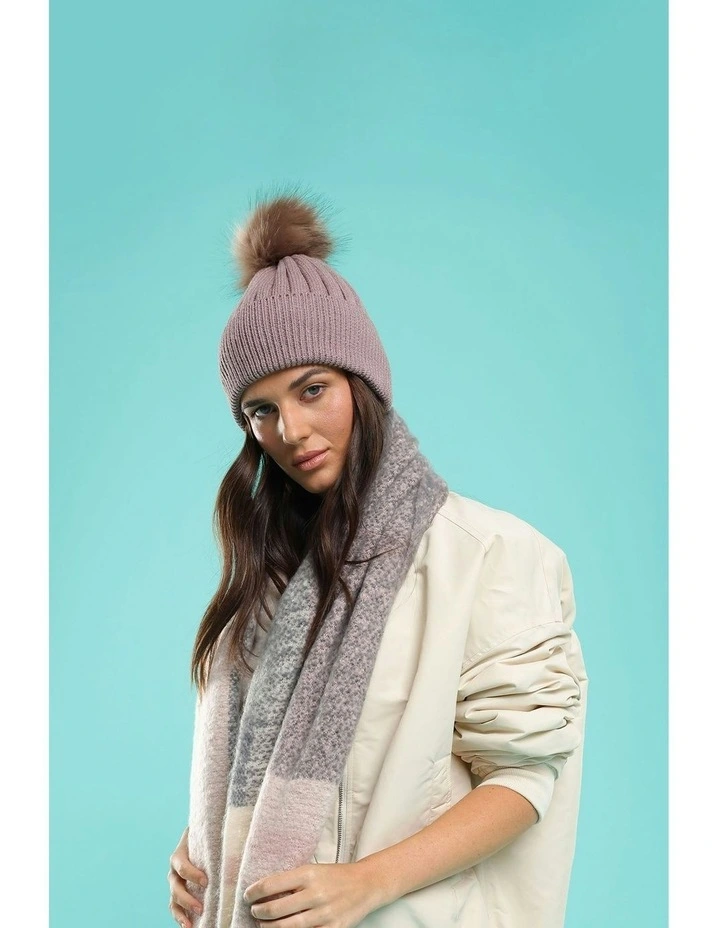 Remi Beanie in Brown