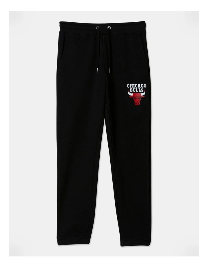 Chicago Bulls Logo Trackpants in Black