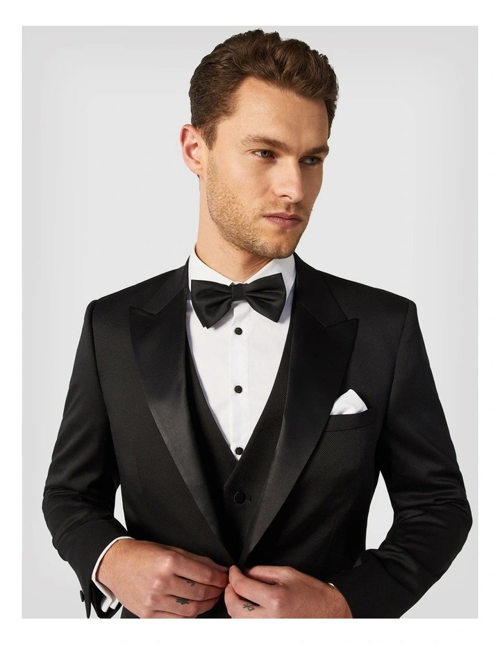 Slim Stretch Textured Satin Peak Lapel Tuxedo in Black