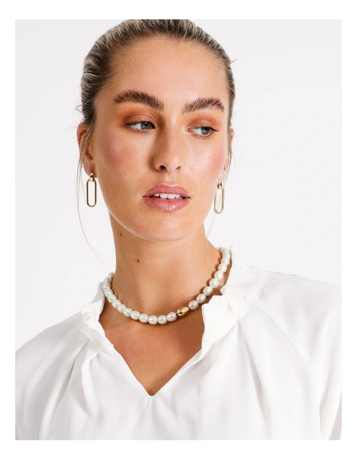 Pearl Necklace in Pearl