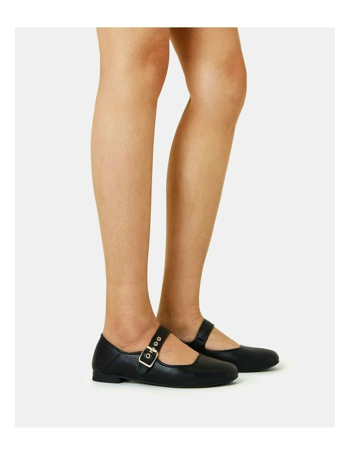 Cesena Ballet Flats in Black