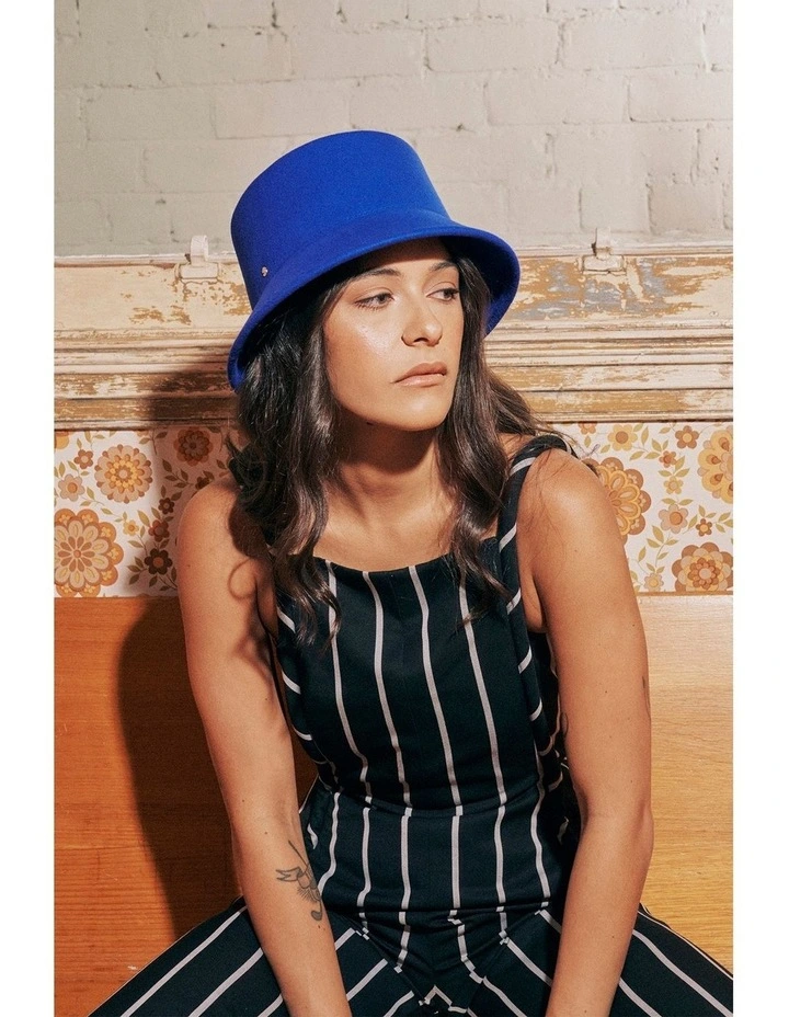 Seine Wool Bucket Hat in Royal Blue