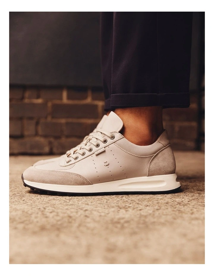 Apollo Sneakers in Light Grey