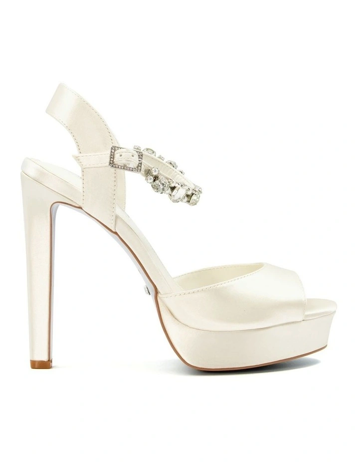 Miracle Heeled Sandal in Ivory