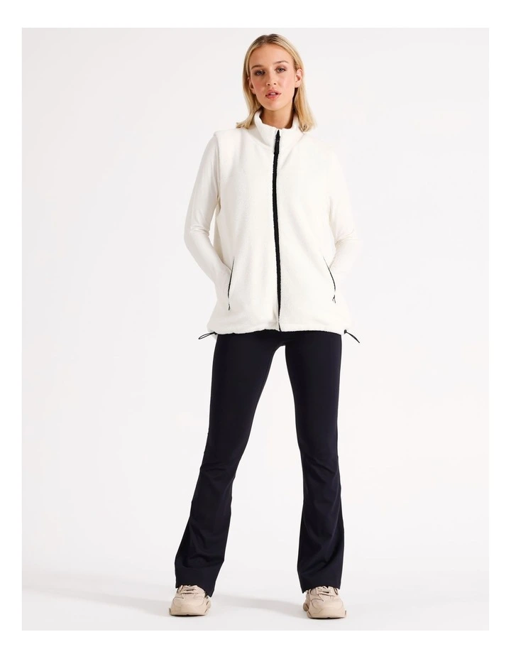 Sherpa Vest in White