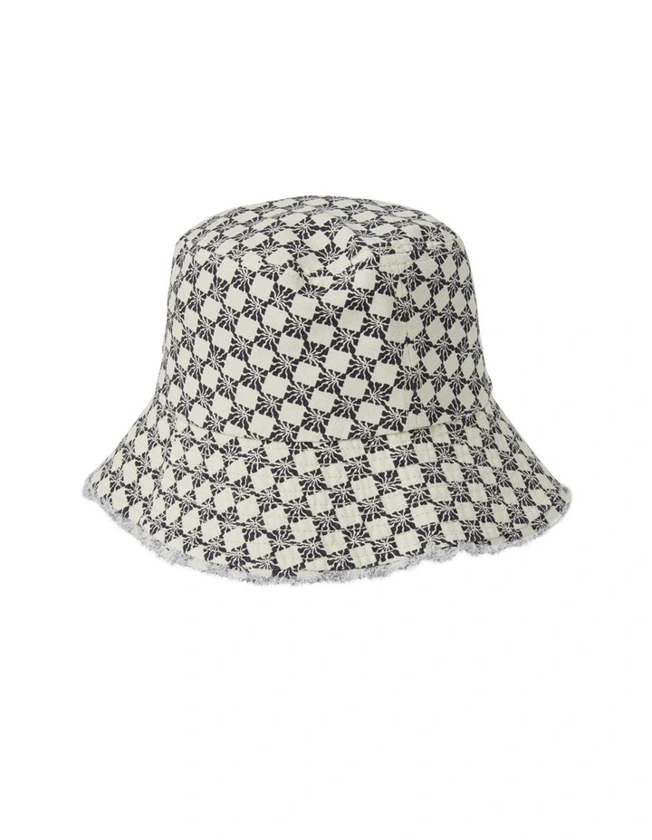 Suns Out Hat in Black Pebble