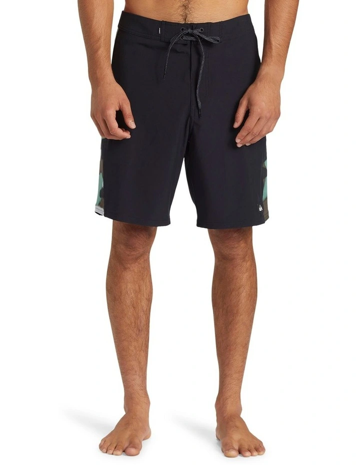 Surfsilk Arch 19 Boardshorts in Black