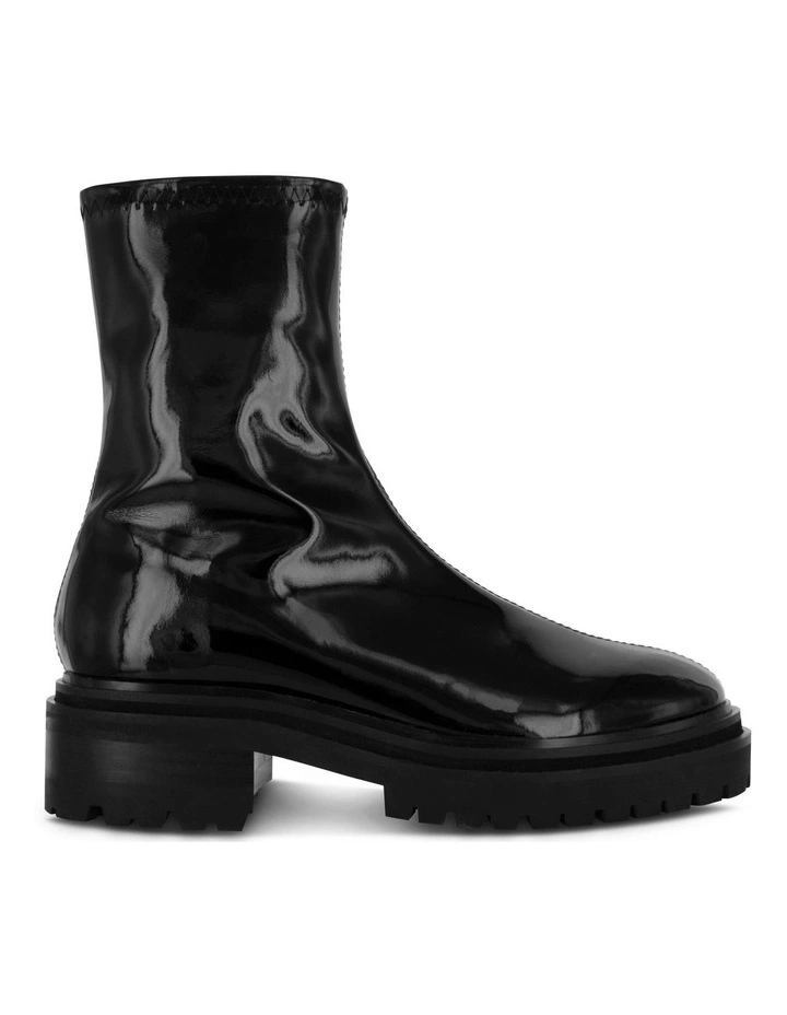 Peyton II Ankle Boots in Black
