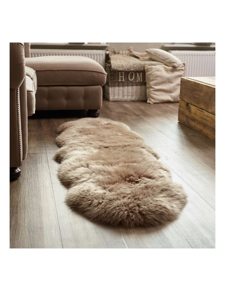 Long Wool Sheepskin Rug Double in Mocha