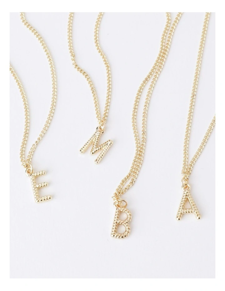 Initial Gold Necklace in Gold