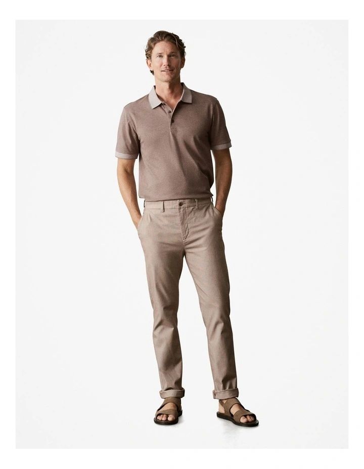 Regular Fit Cotton Dobby Chinos Pant in Cocoa