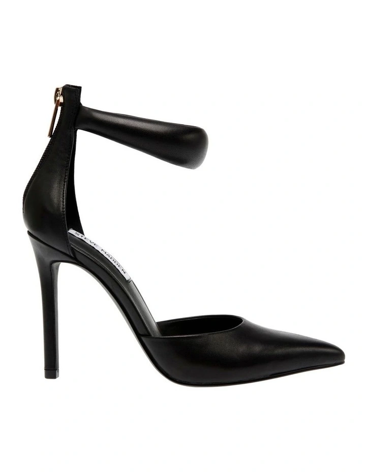 Ele Heels in Black Leather