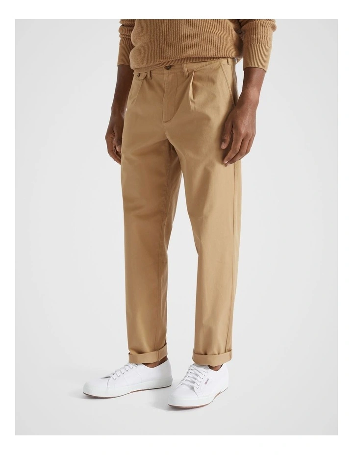 Pleat Front Pant in Caramel