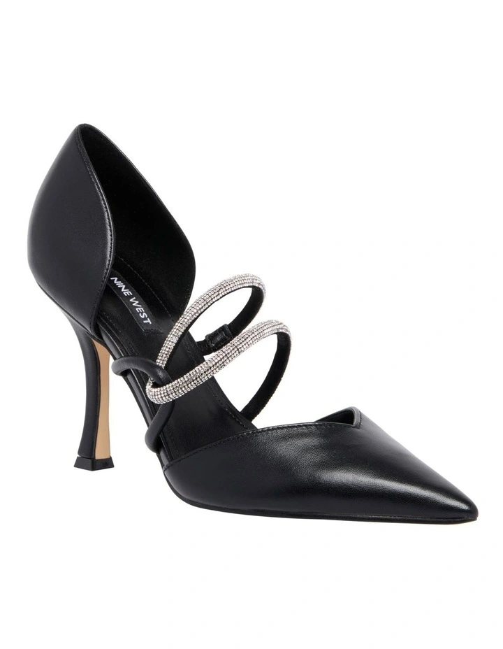 Sparks Black Pumps