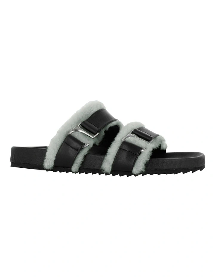 Dalley Flat Sandals in Black