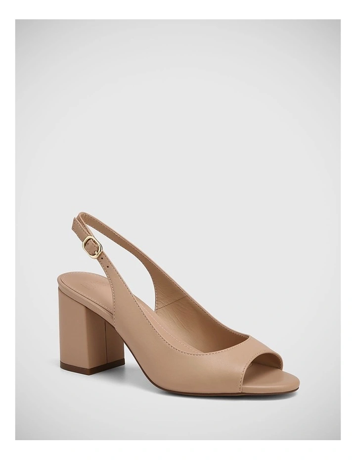 Olivya Leather Sandal in New Flesh