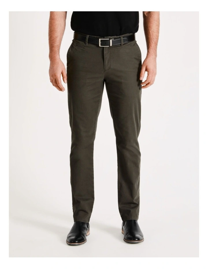 Breckland Stretch Textured Chino Pant in Olive
