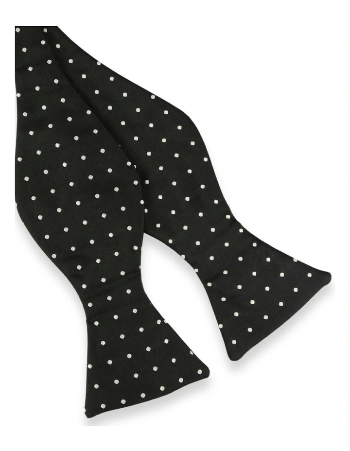 Gatsby Spot TYO Bow Tie in Black