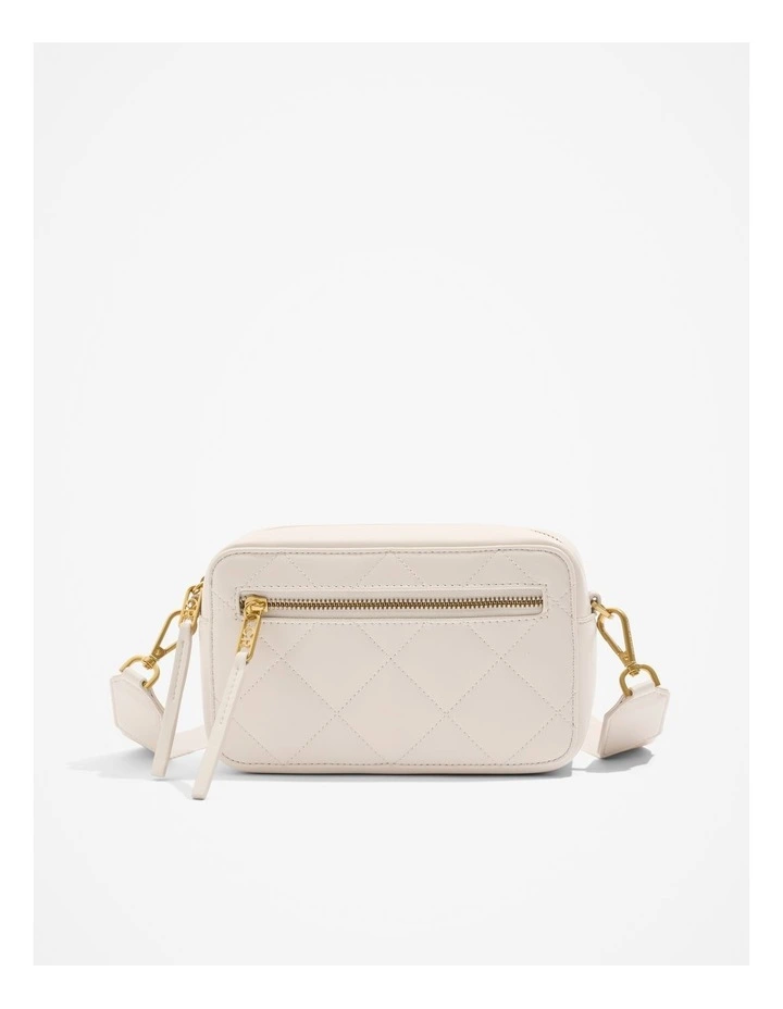 Quilted Camera Bag in Oyster