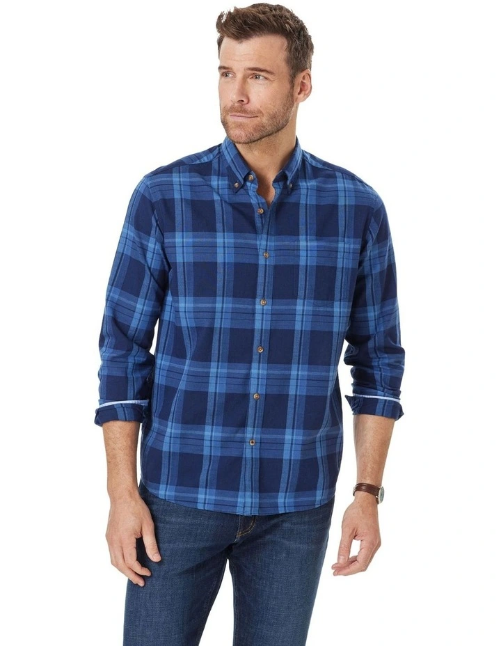 Casual Slub Check Shirt in Navy