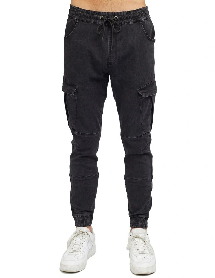 Defense Cargo Pant Washed Black