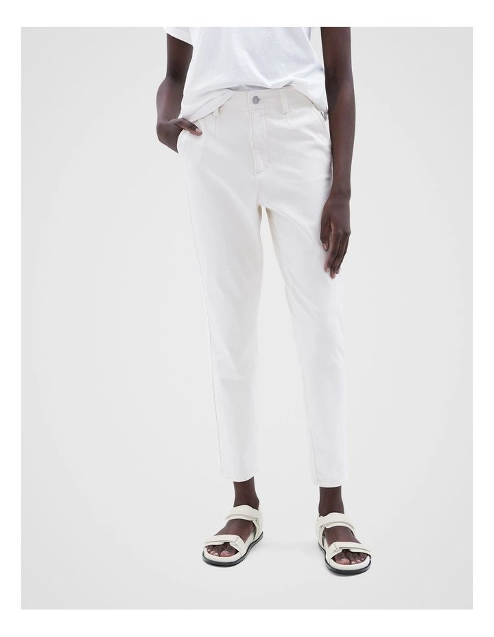 The Classic Casual Pant in Ecru
