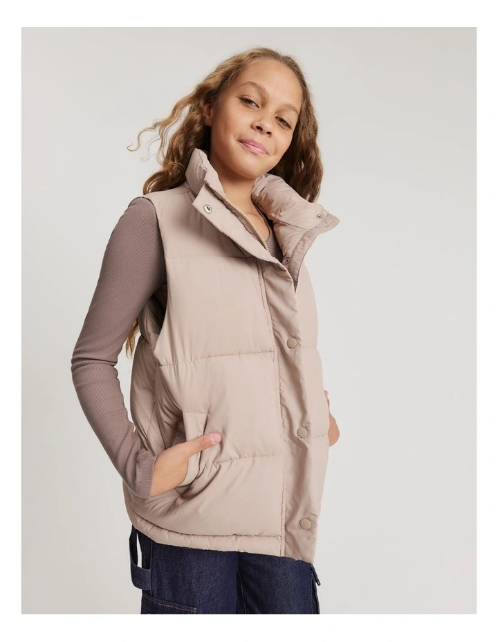 Teen Recycled Polyester Puffer Vest in Mushroom