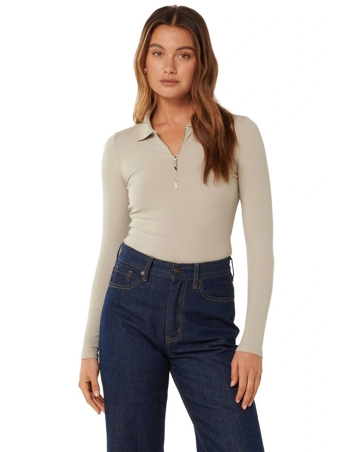 Vivienne Long Sleeves Zip Front Top in Beige