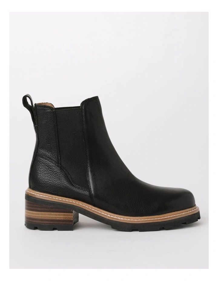 Dakota Boot in Black