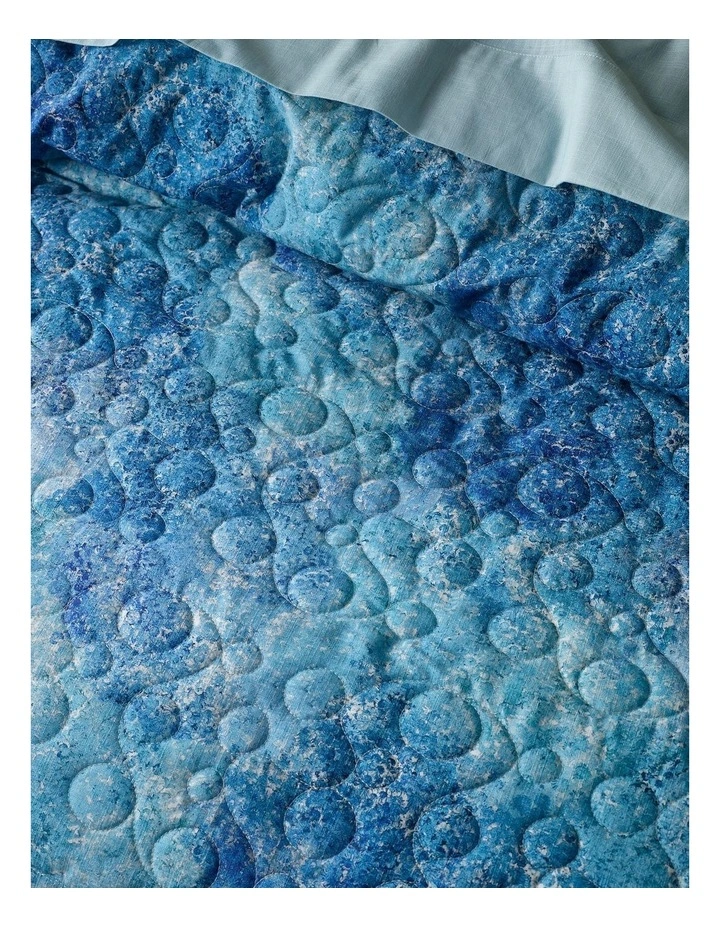 Bush Plum Dreaming 3 Quilted Cotton Quilt Cover Set in Blue
